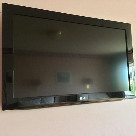 Milan Garden Inn Thorold Экстерьер фото