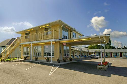Milan Garden Inn Thorold Экстерьер фото