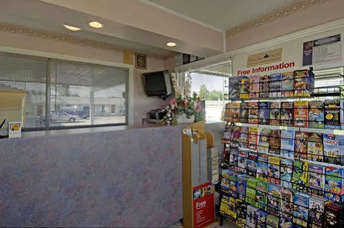Milan Garden Inn Thorold Экстерьер фото